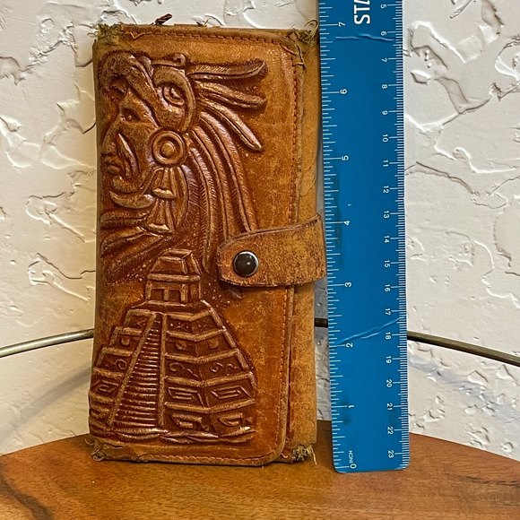 🌻VTG Leather Mayan Calendar Tri Fold Wallet - Picture 9 of 10